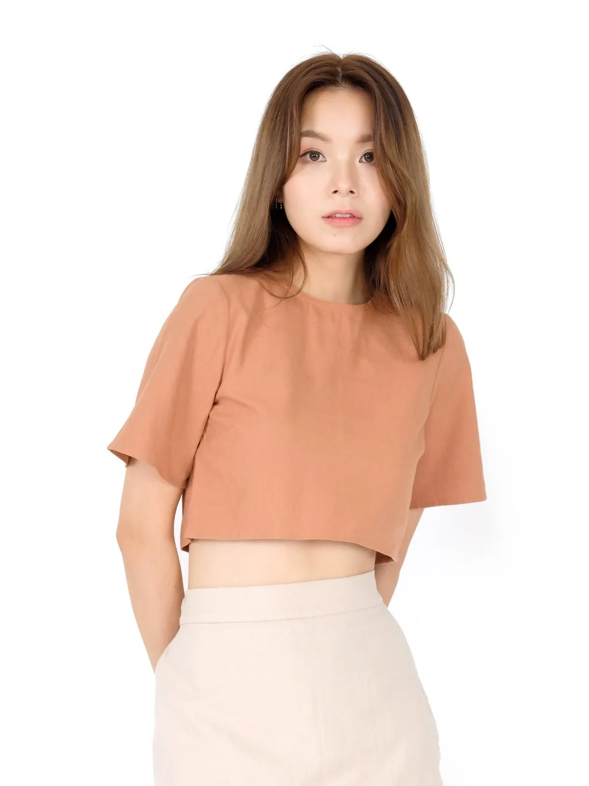 Ann 圓領短身上衣*