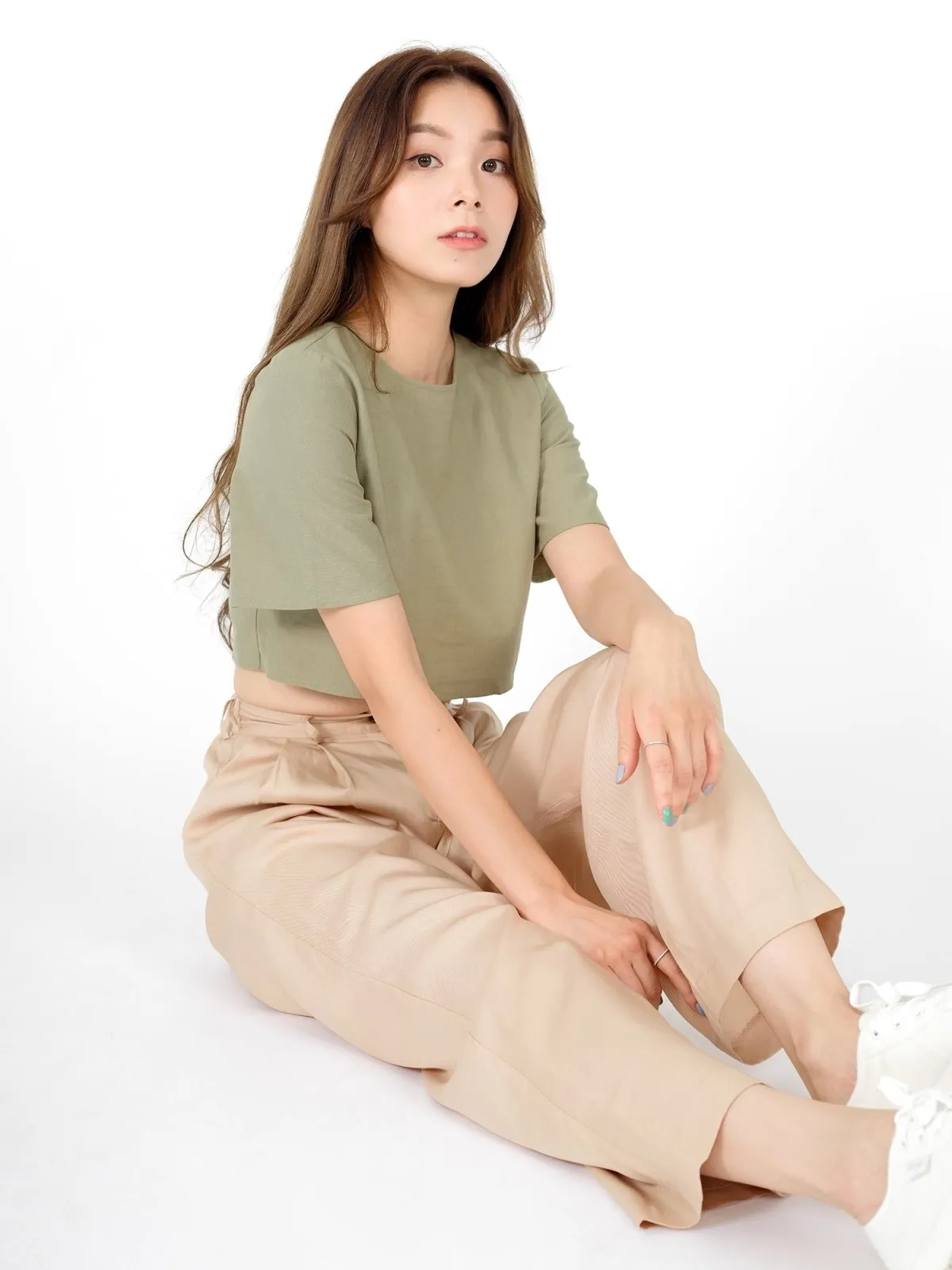 Ann 圓領短身上衣*
