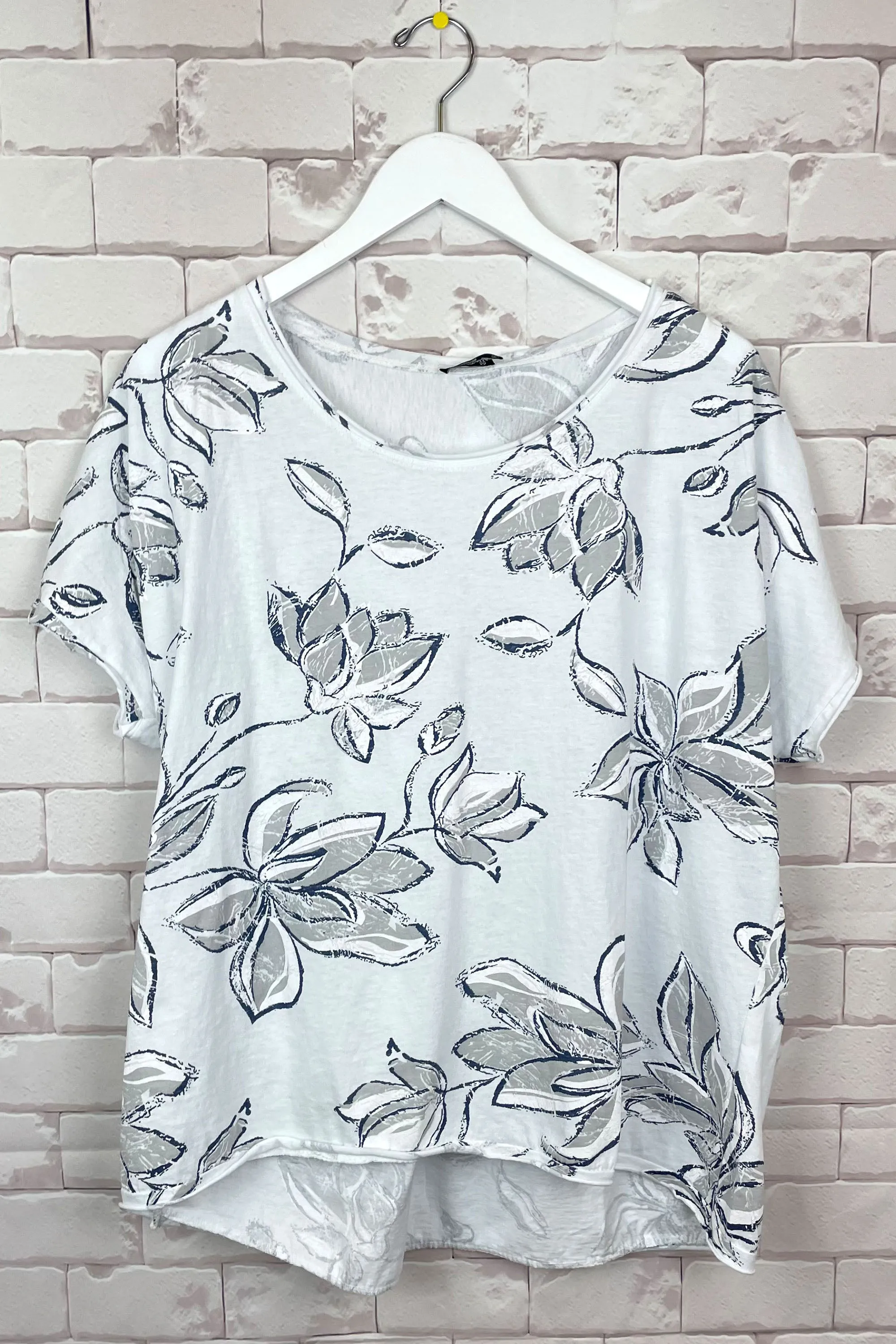 FLORAL TOP