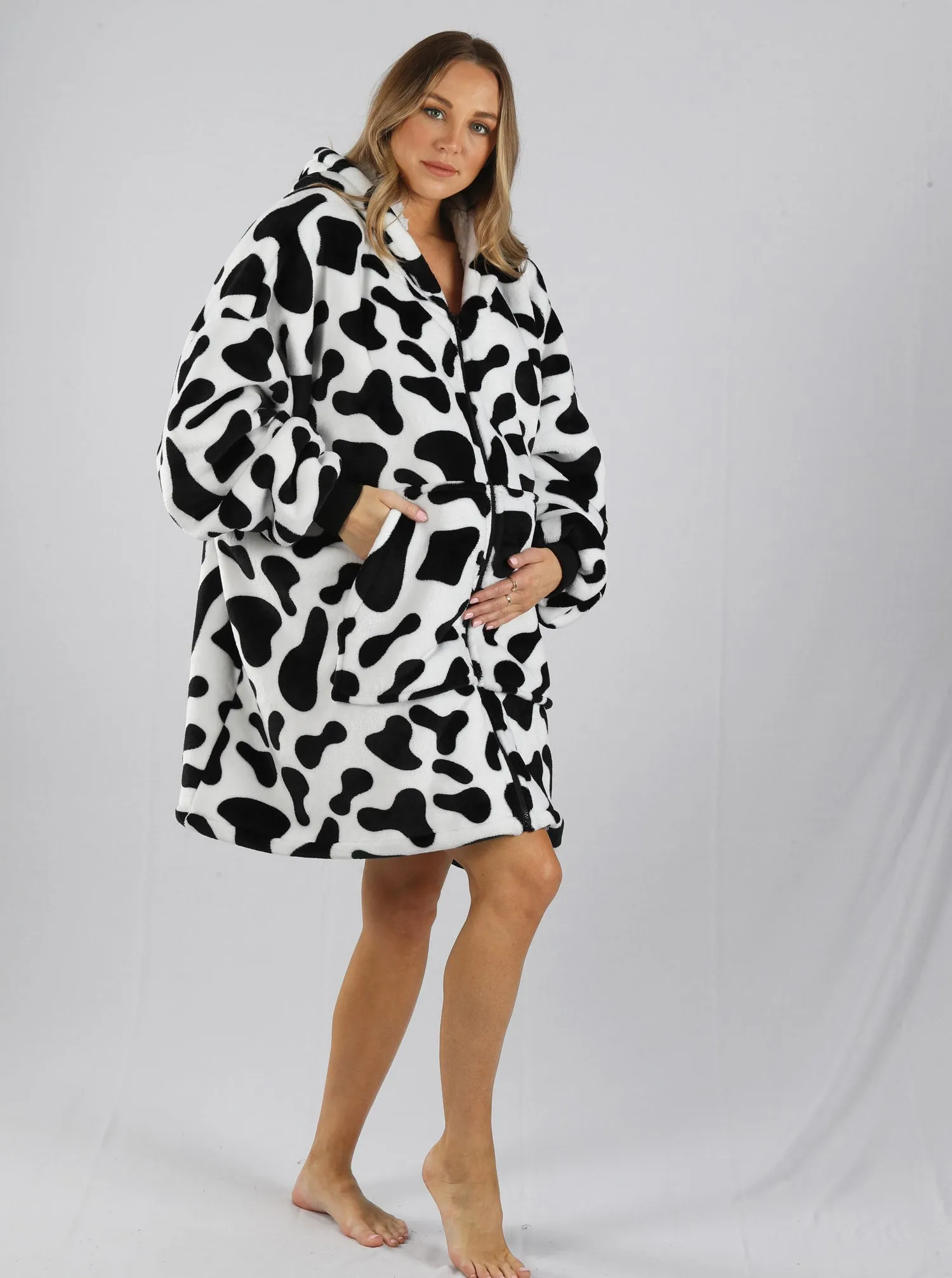 Moozie Mama Maternity & Nursing Hoodie Blanket Zip-up Cow Print