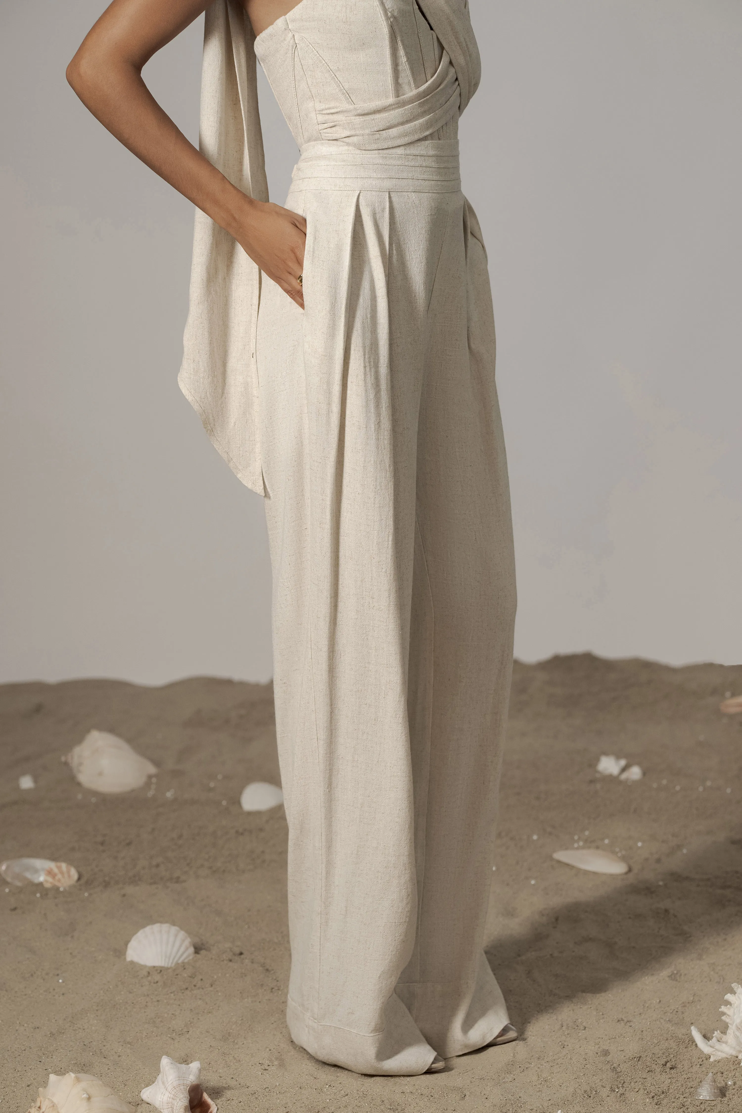 Natural Villa Views Linen Trousers