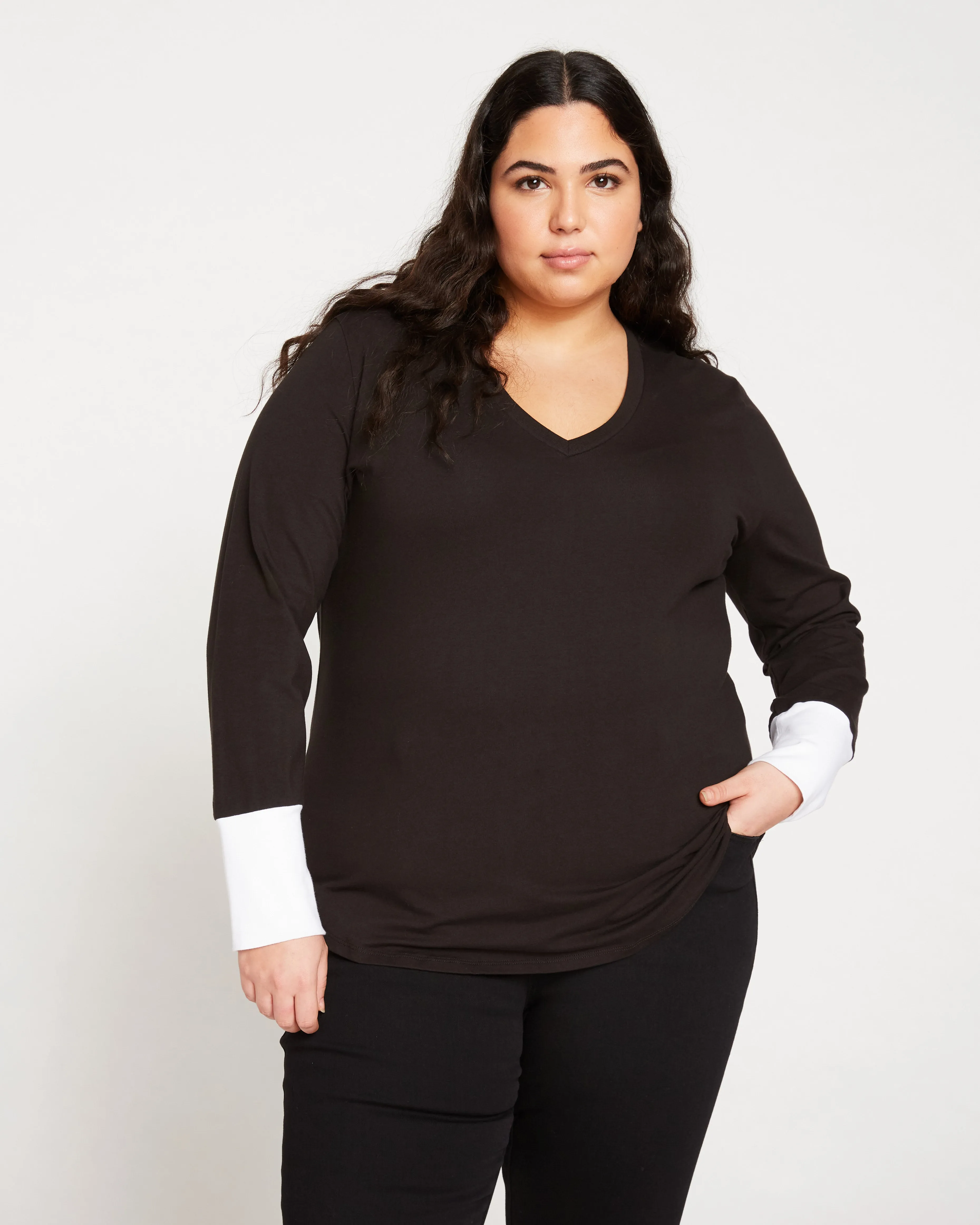 Rhine V Neck Color Block Cuff Top - Black/White
