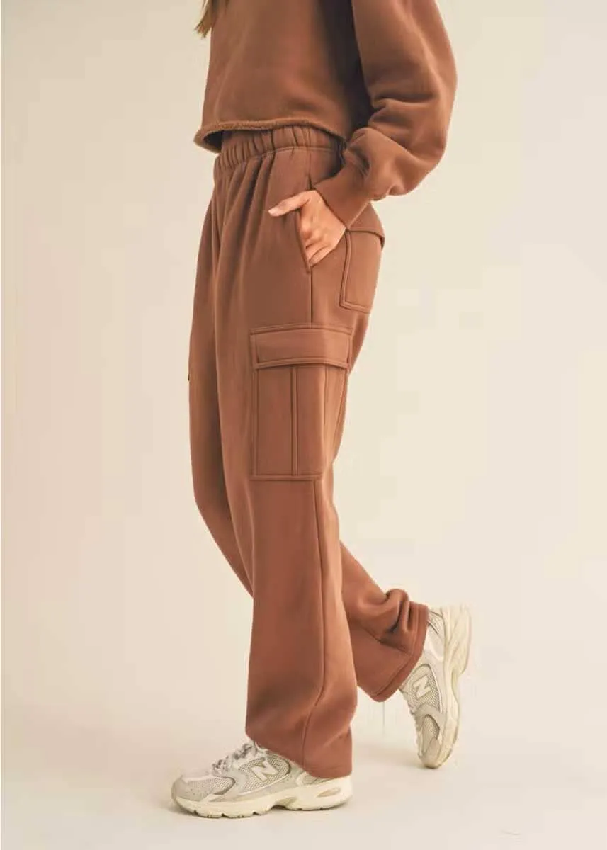 Tess Fleece Cargo Sweatpants - Chestnut