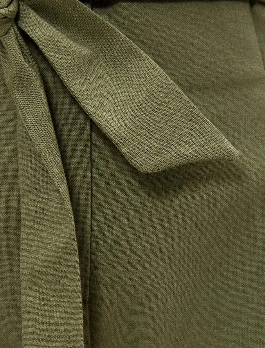 Tie Front Linen Shorts in Olive