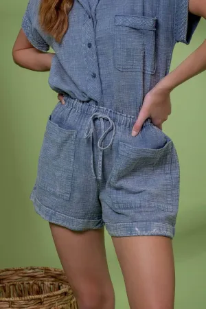 WASHED DRAWSTRING MINI SHORTS: BLUE
